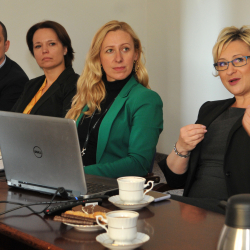 zdjęcie osób uczestniczących w spotkaniu